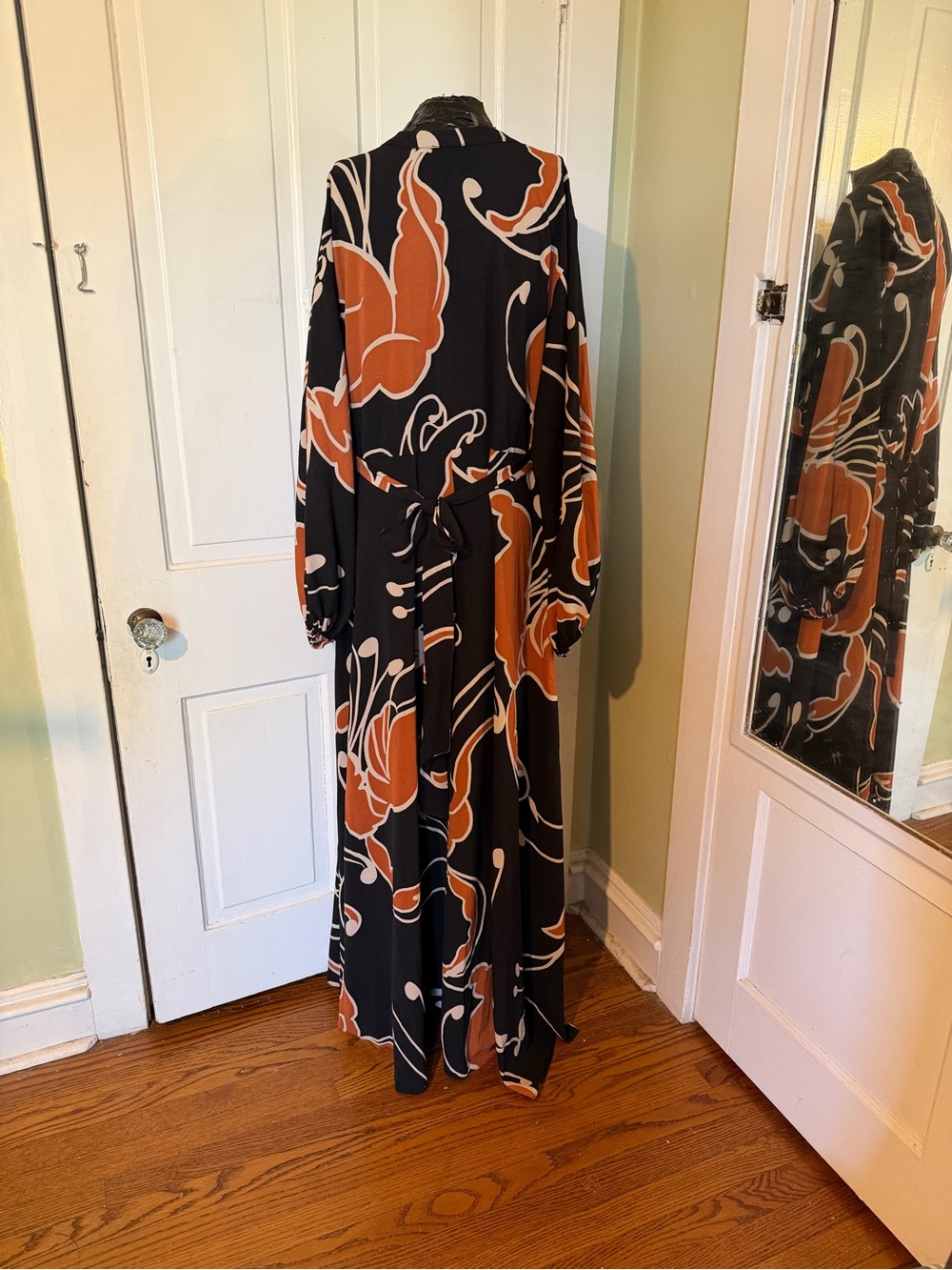 Premier Amour Long Black Maxi Dress with Rust Floral Print Size 10 - Picture 8 of 12